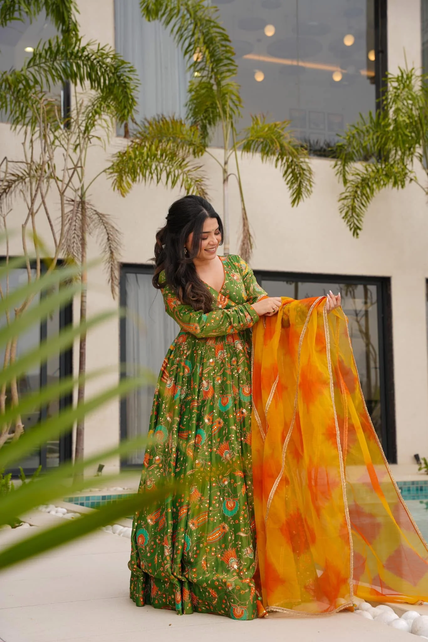 Afsana Green Maxi Suit Set - Image 4