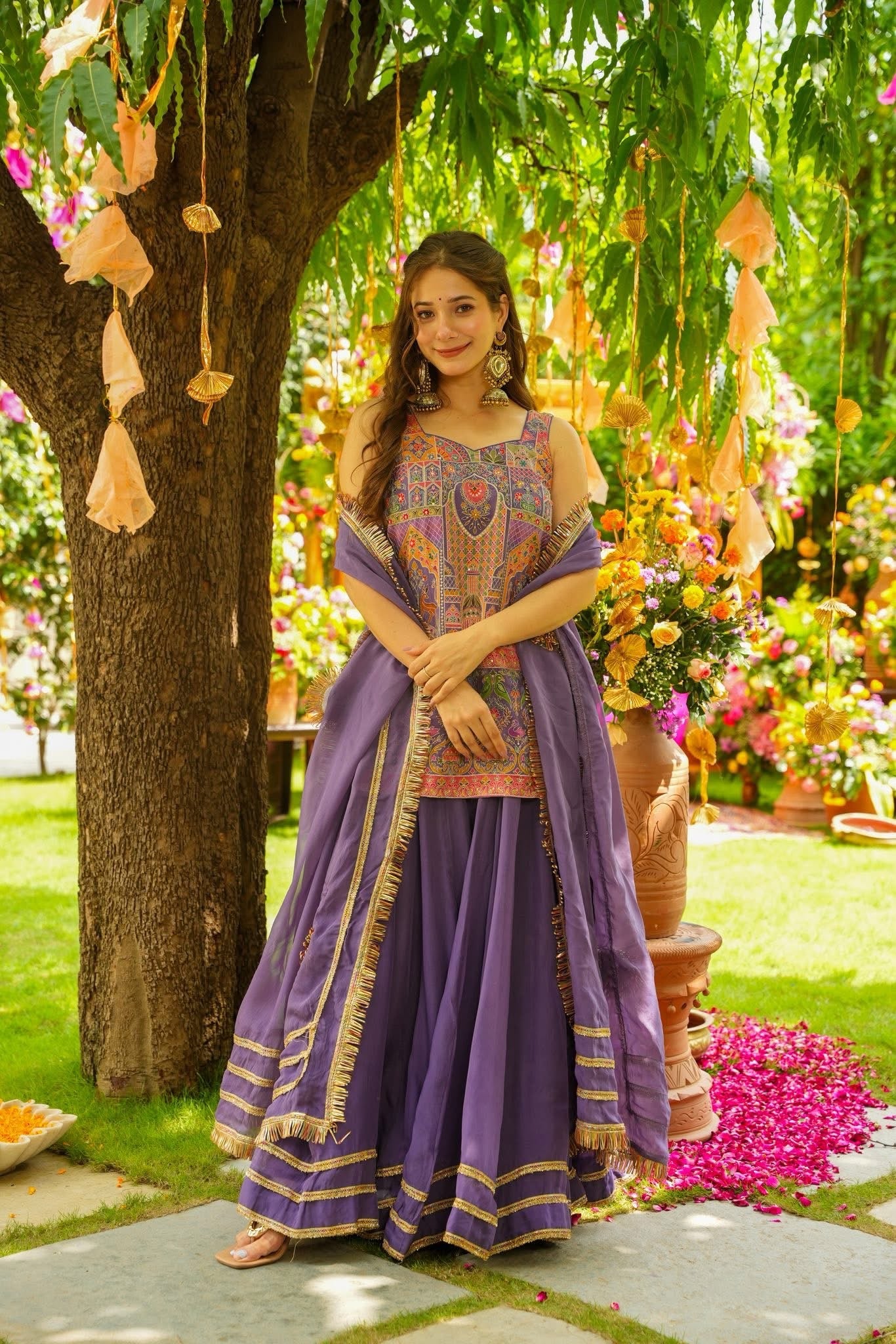 Amarvio Luxe Sharara Set - Image 4