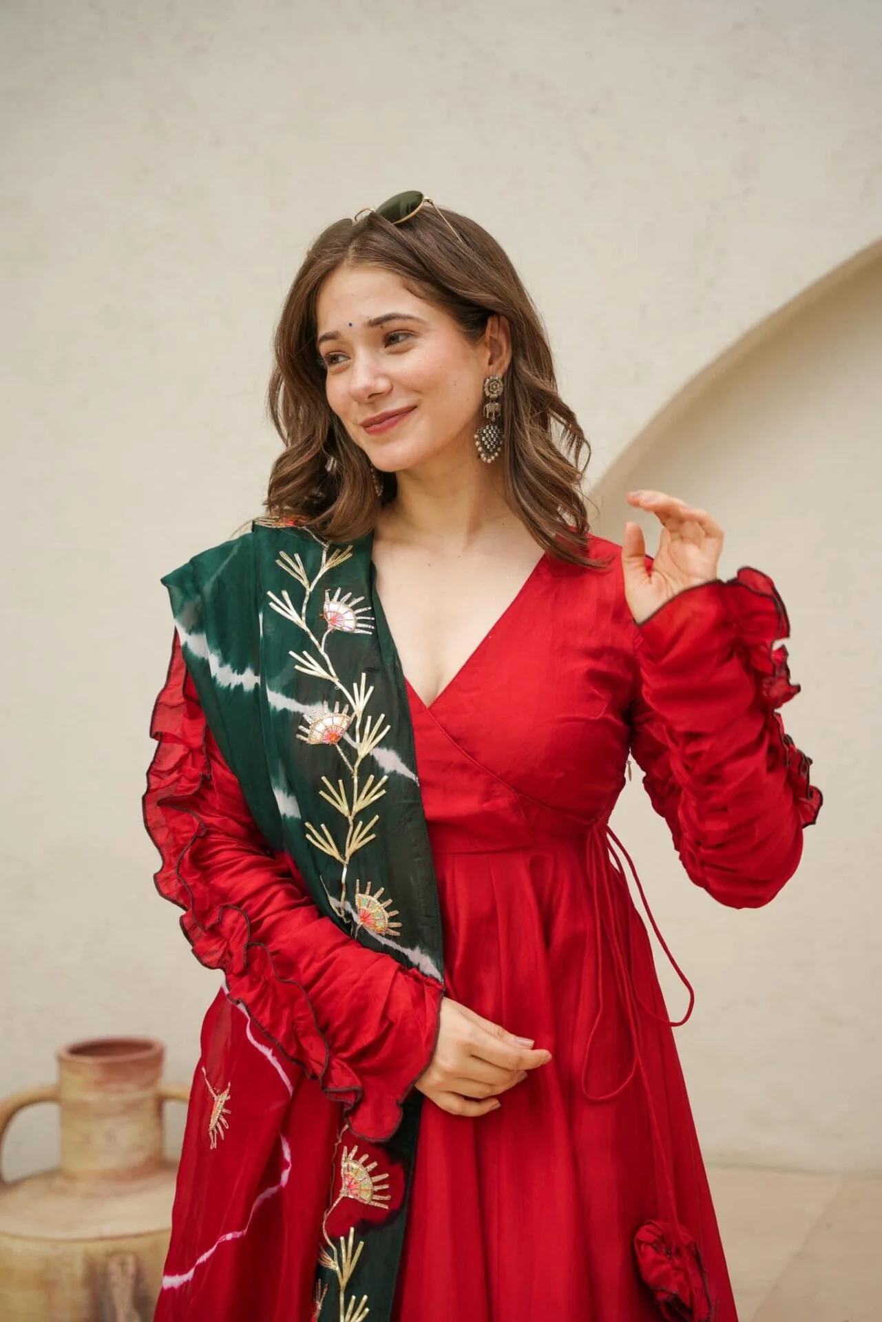 cardinal red suit set - Image 7