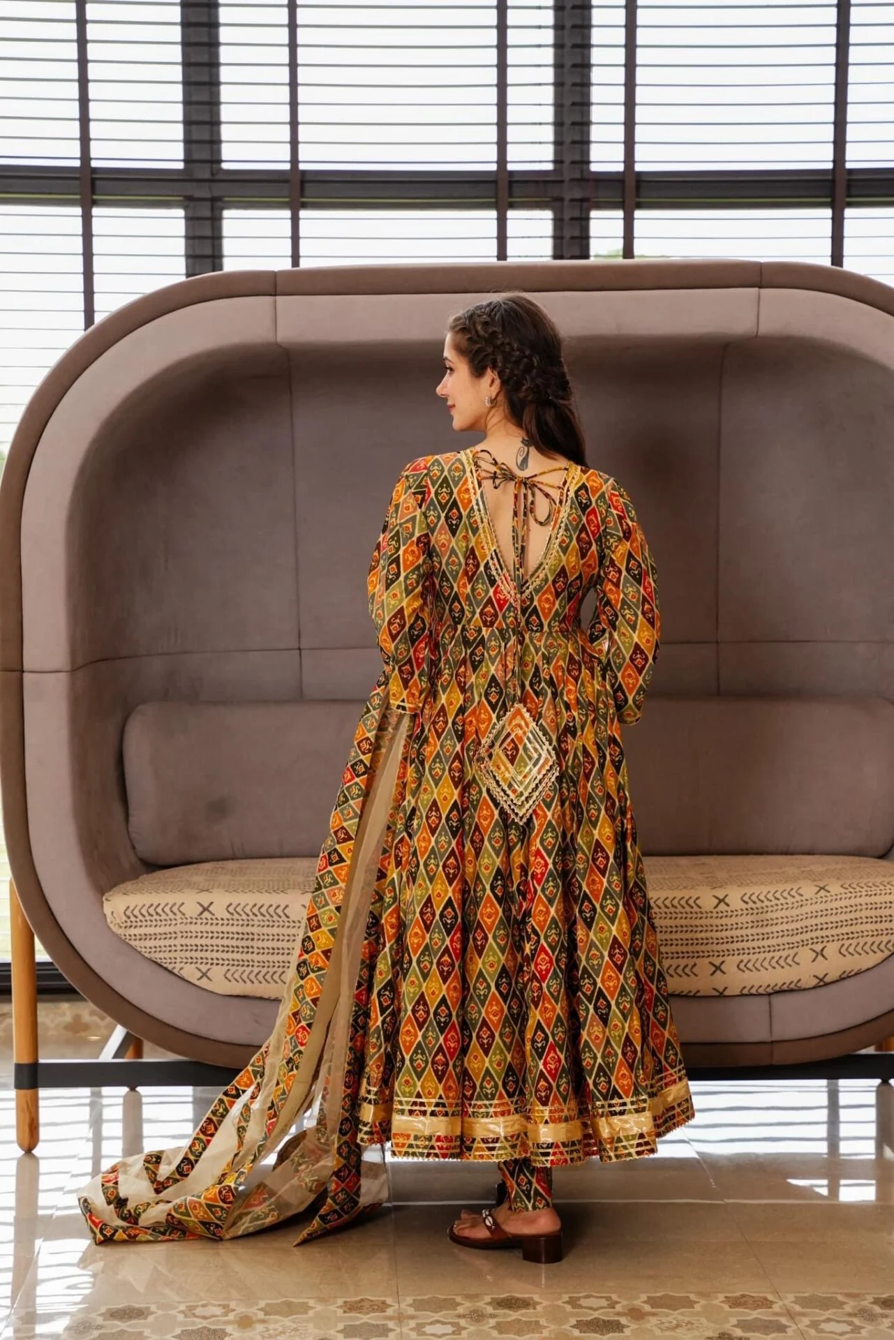 Celosia floral suit set - Image 4