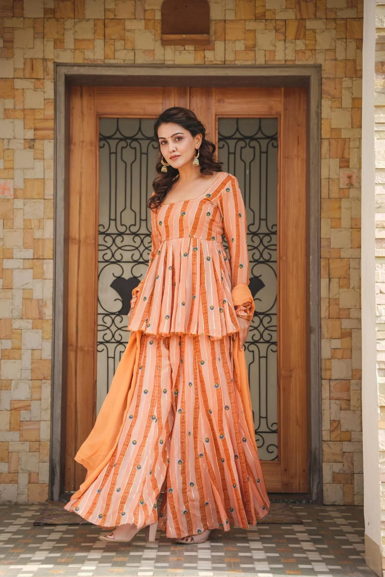 DARSHI GEORGETTE KURTA-PALAZZO SET - Image 2