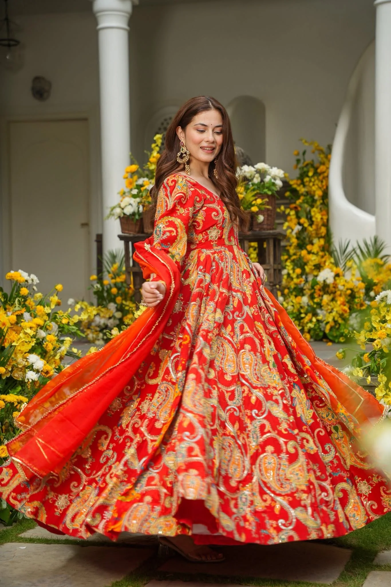 Dhriti Red Wedding Wear Maxi Set - Image 3