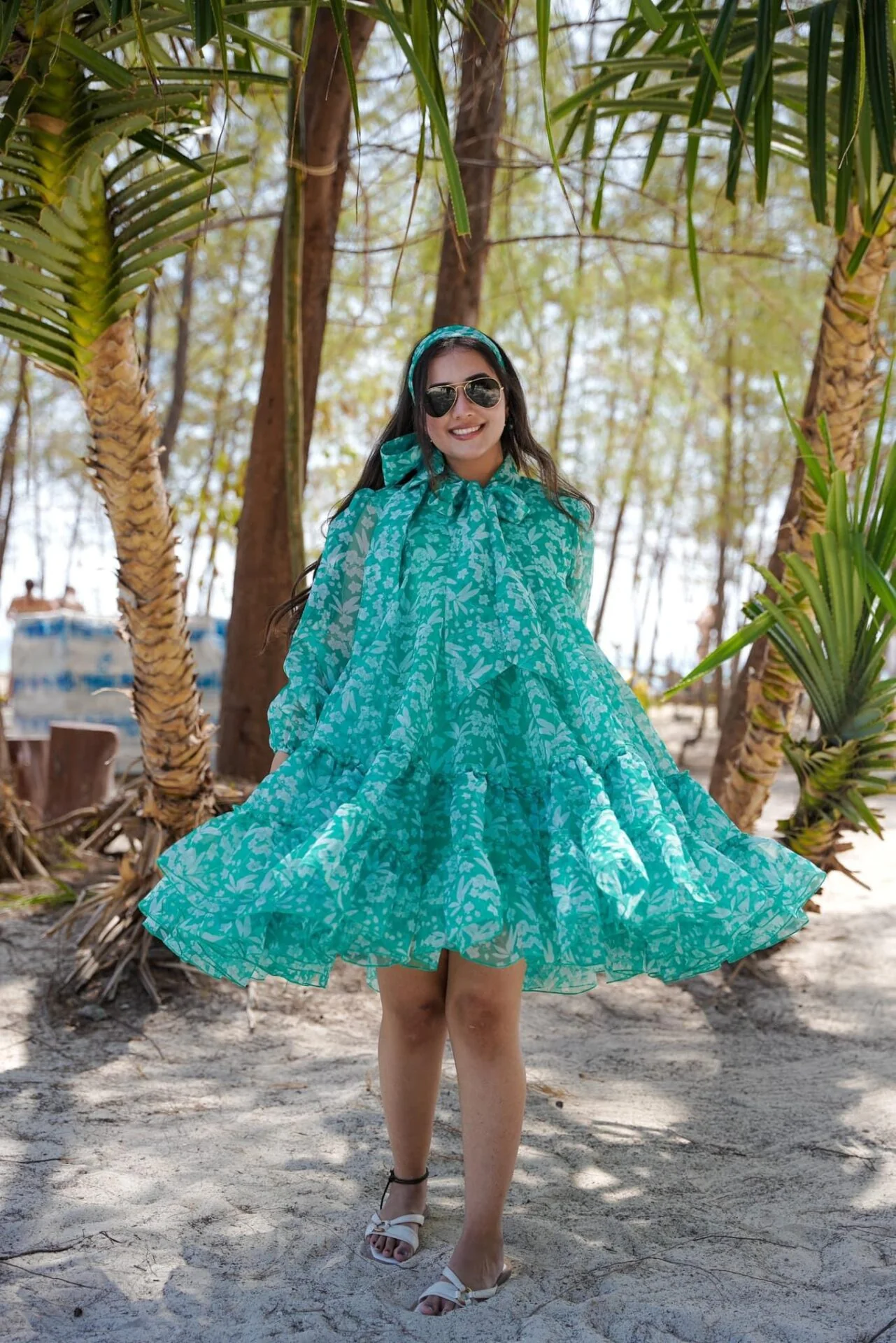 Disty green organza dress - Image 3