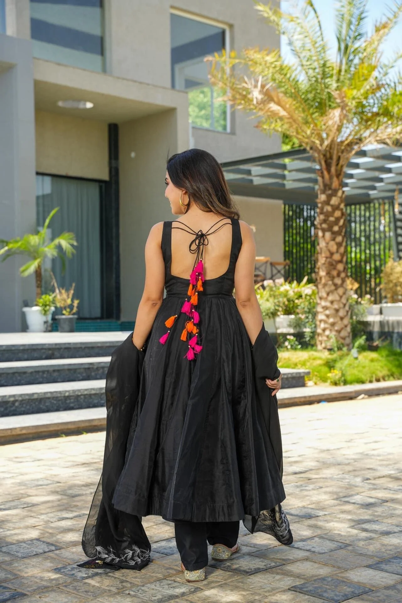 Embellished black chanderi suit set - Image 6