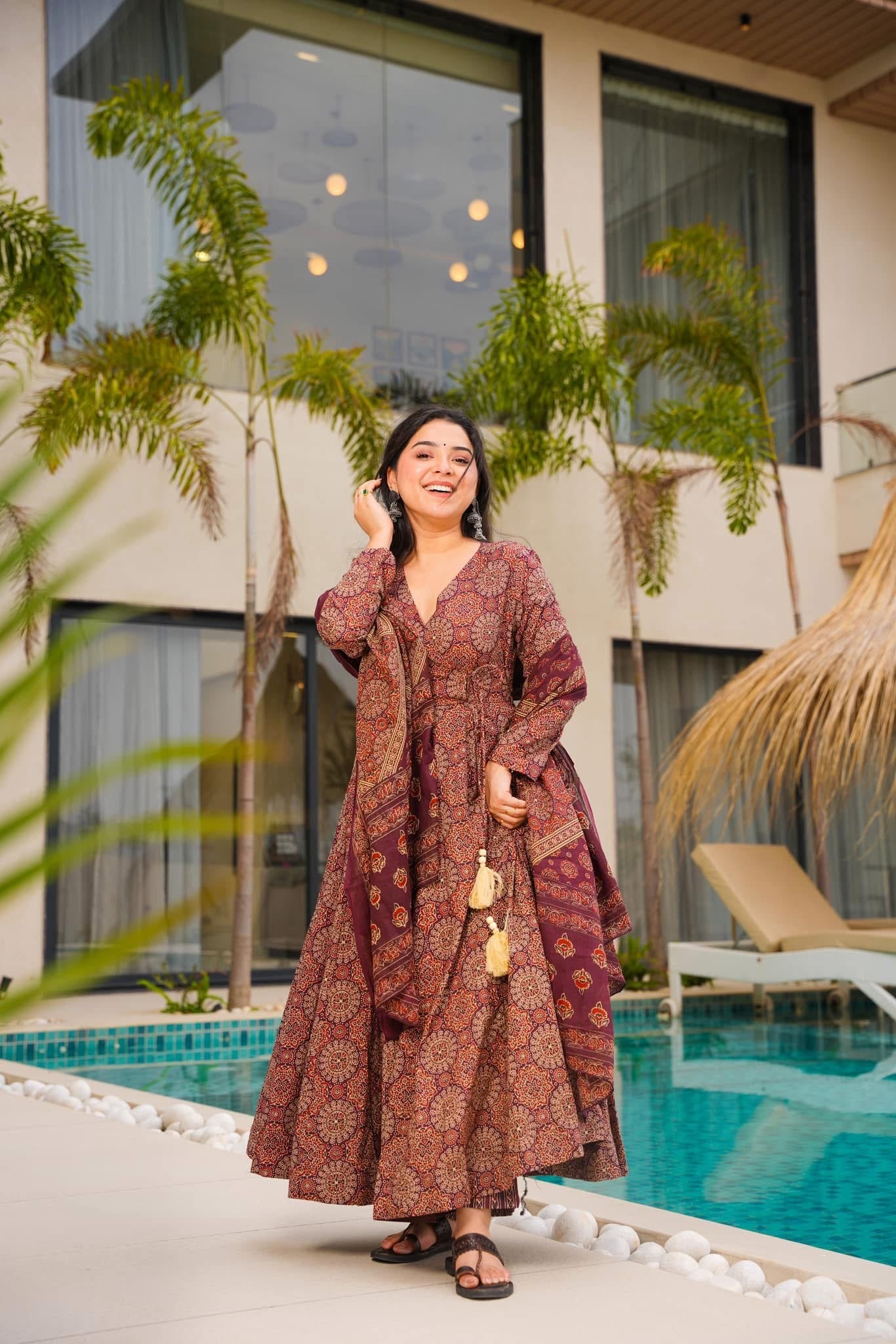 Heritage Brown Cotton Suit Set - Image 5
