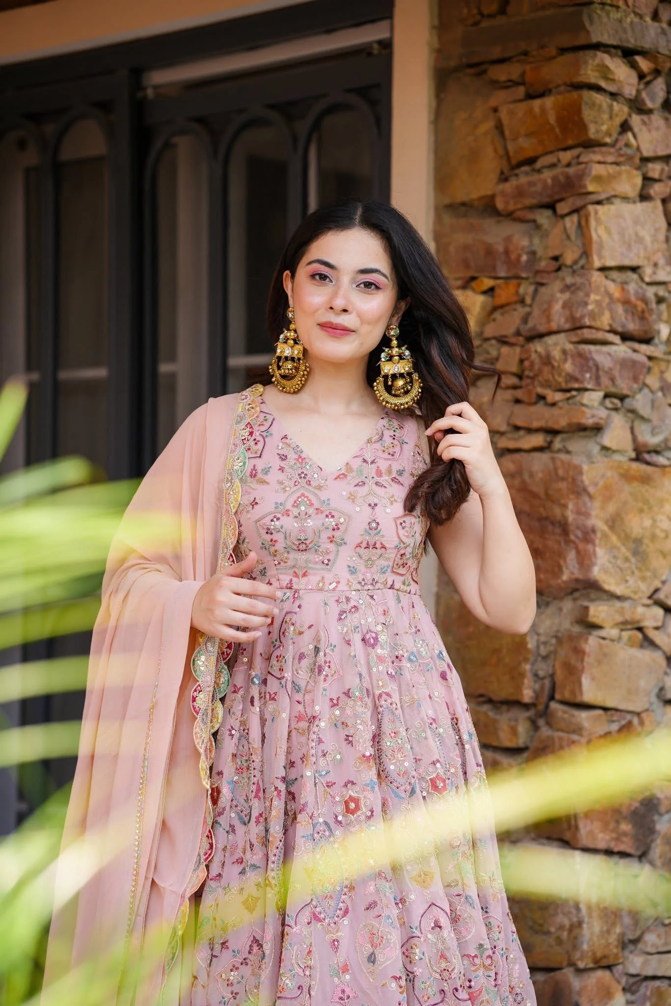 Lavish Loom Kurta Set - Image 6