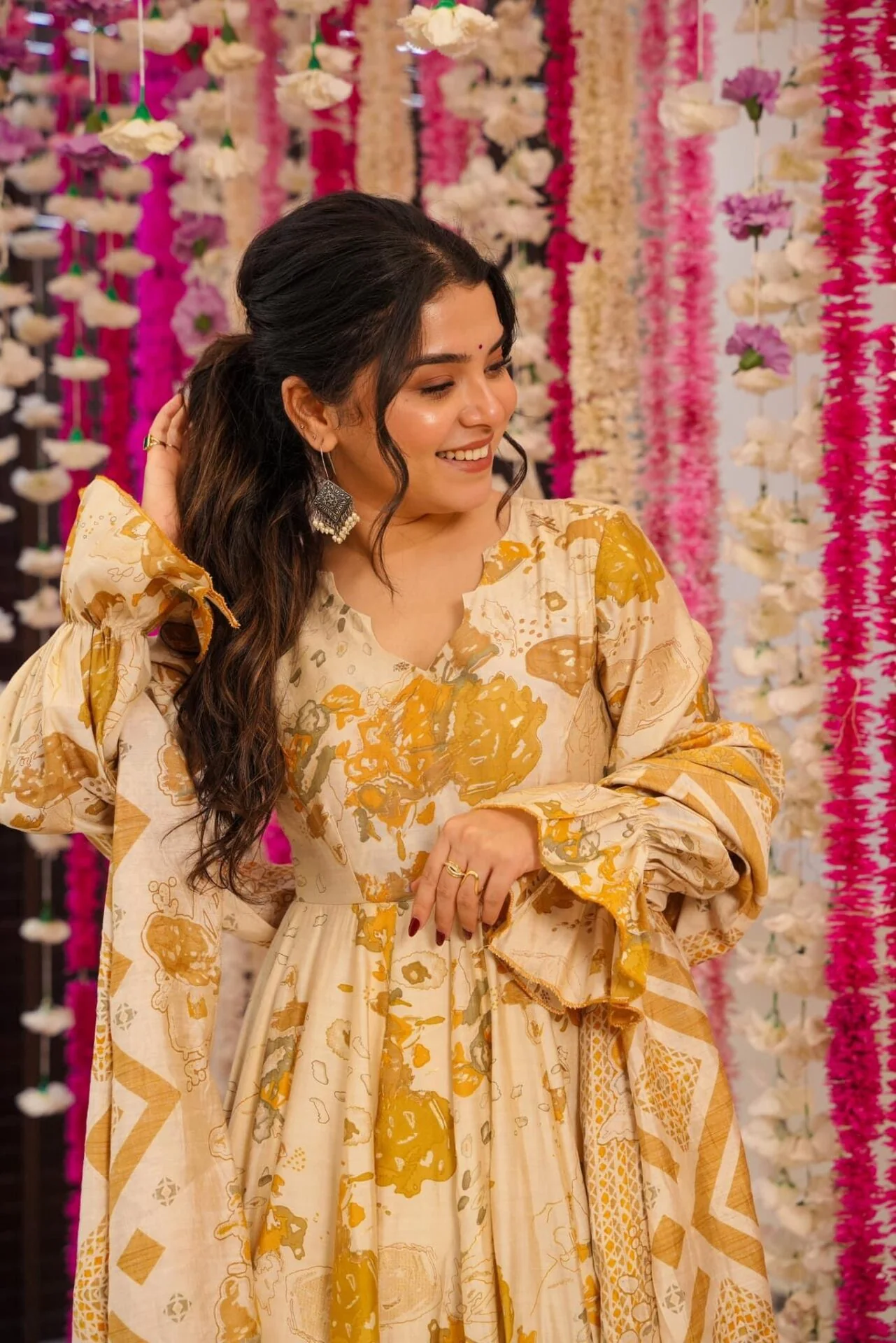 Leah yellow muslin suit set - Image 6