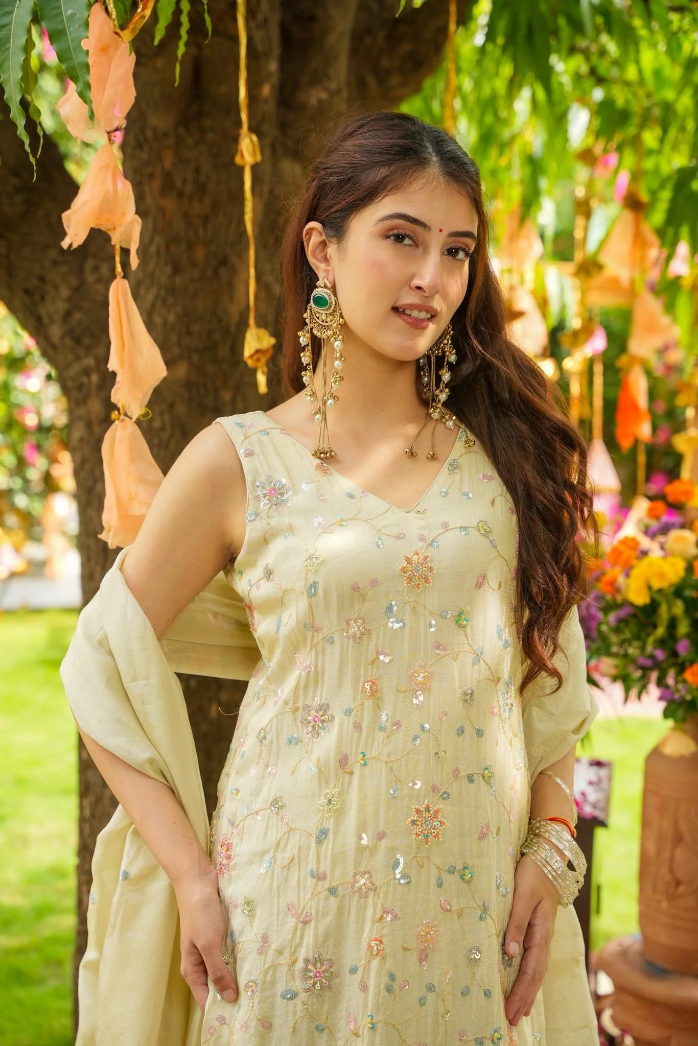 Mirror Muse Kurta Set - Image 6