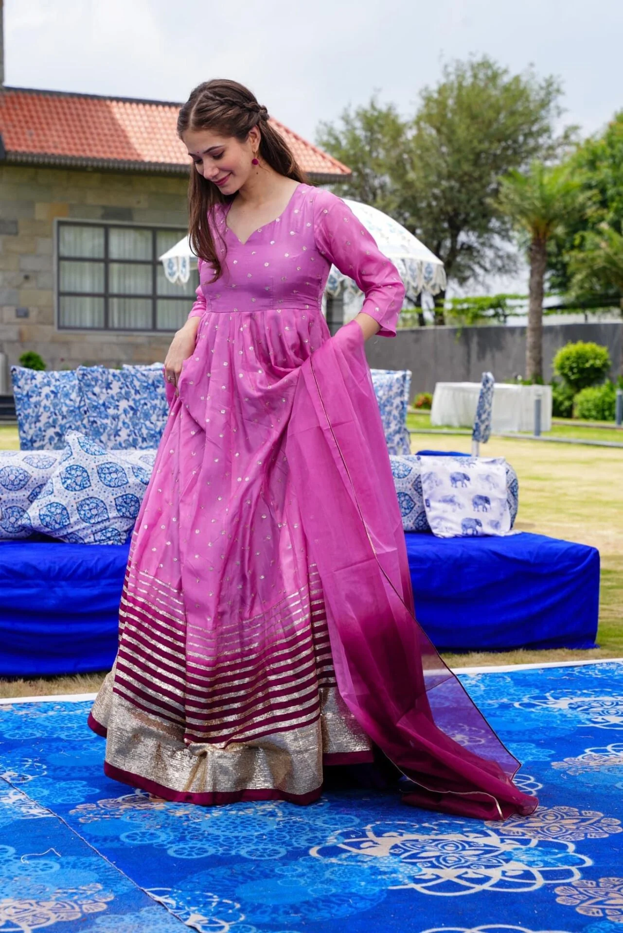 NATASHA SILK EMBROIDERED HEAVY SET - Image 3