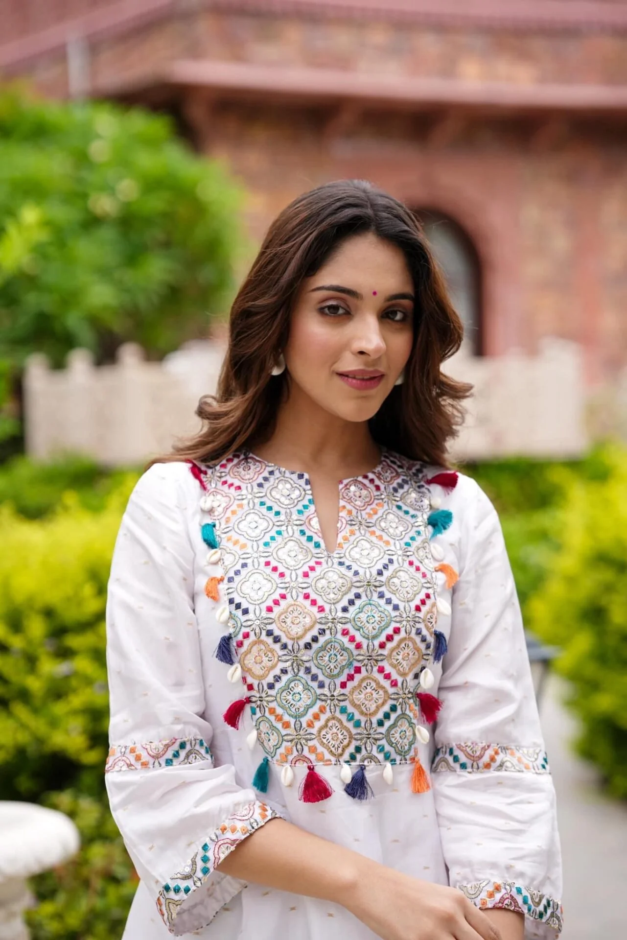 NETRA WHITE KURTA SET - Image 6