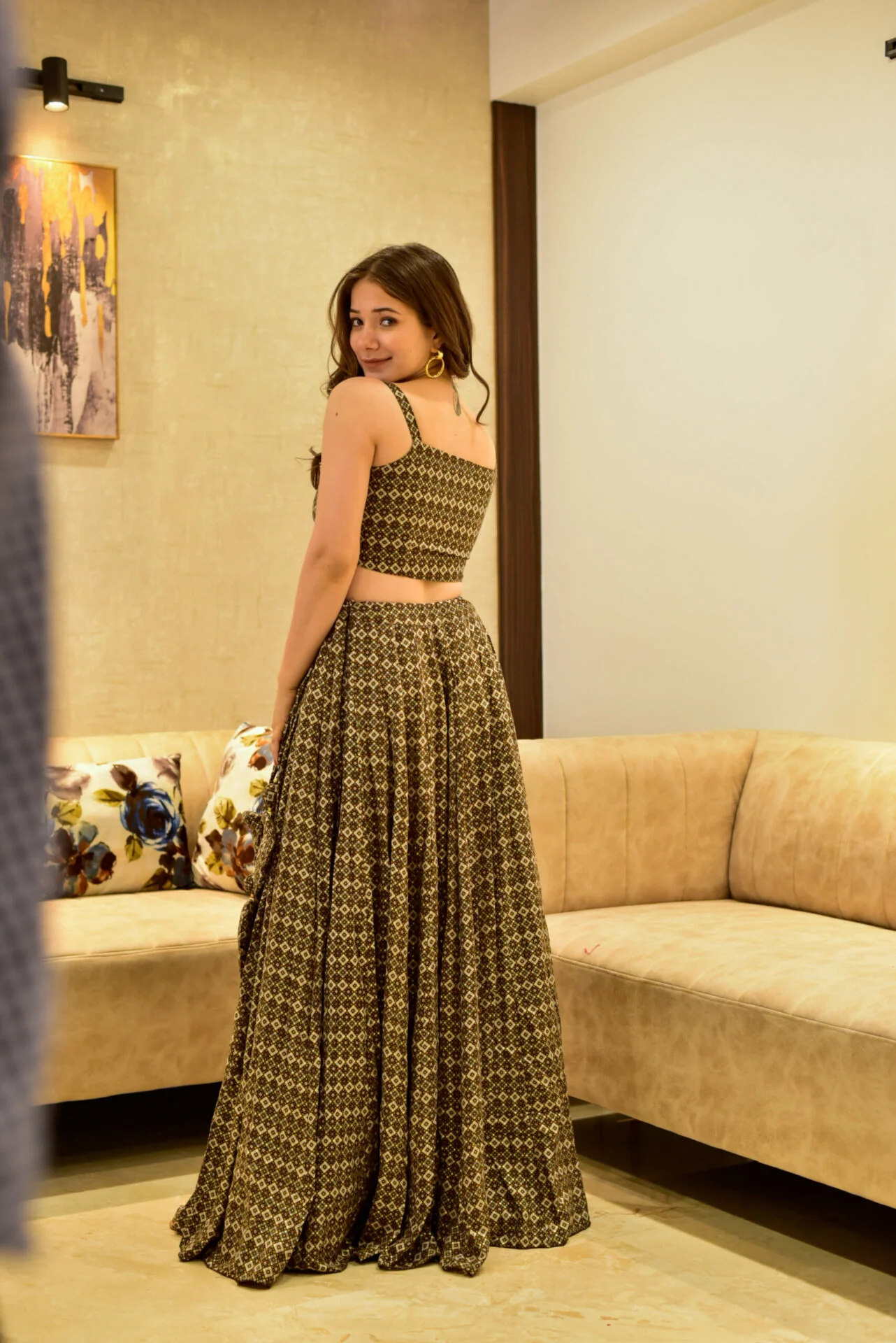 niladri brown croptop skirt set - Image 4