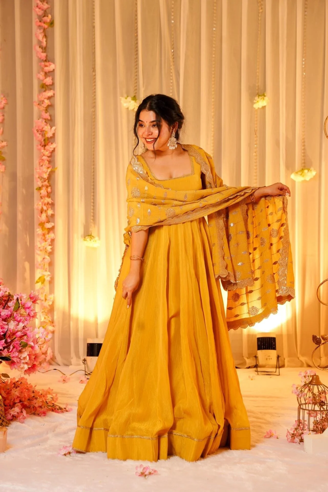 Opulence Glowing maxi set - Image 2