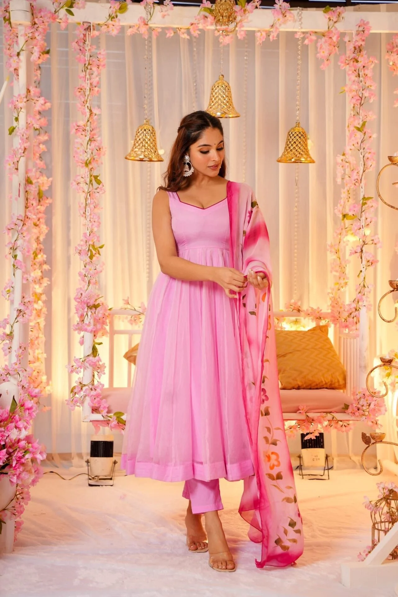 Petal pink organza suit set - Image 3