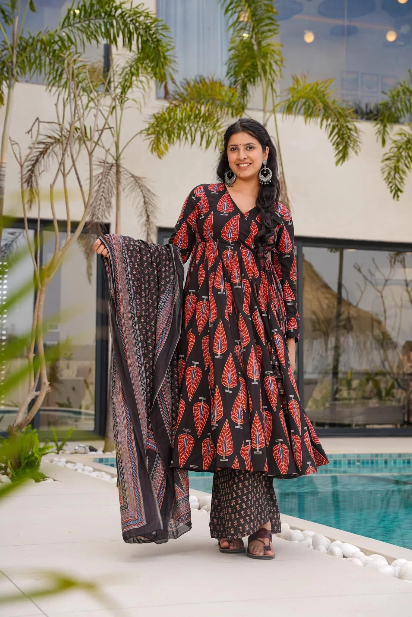Raven Black Cotton Suit Set - Image 4