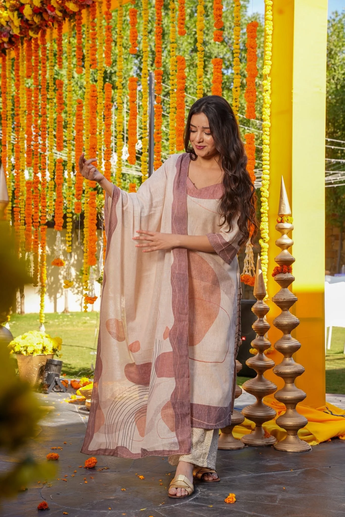 Rishika Grace Cotton Kurta Set - Image 3