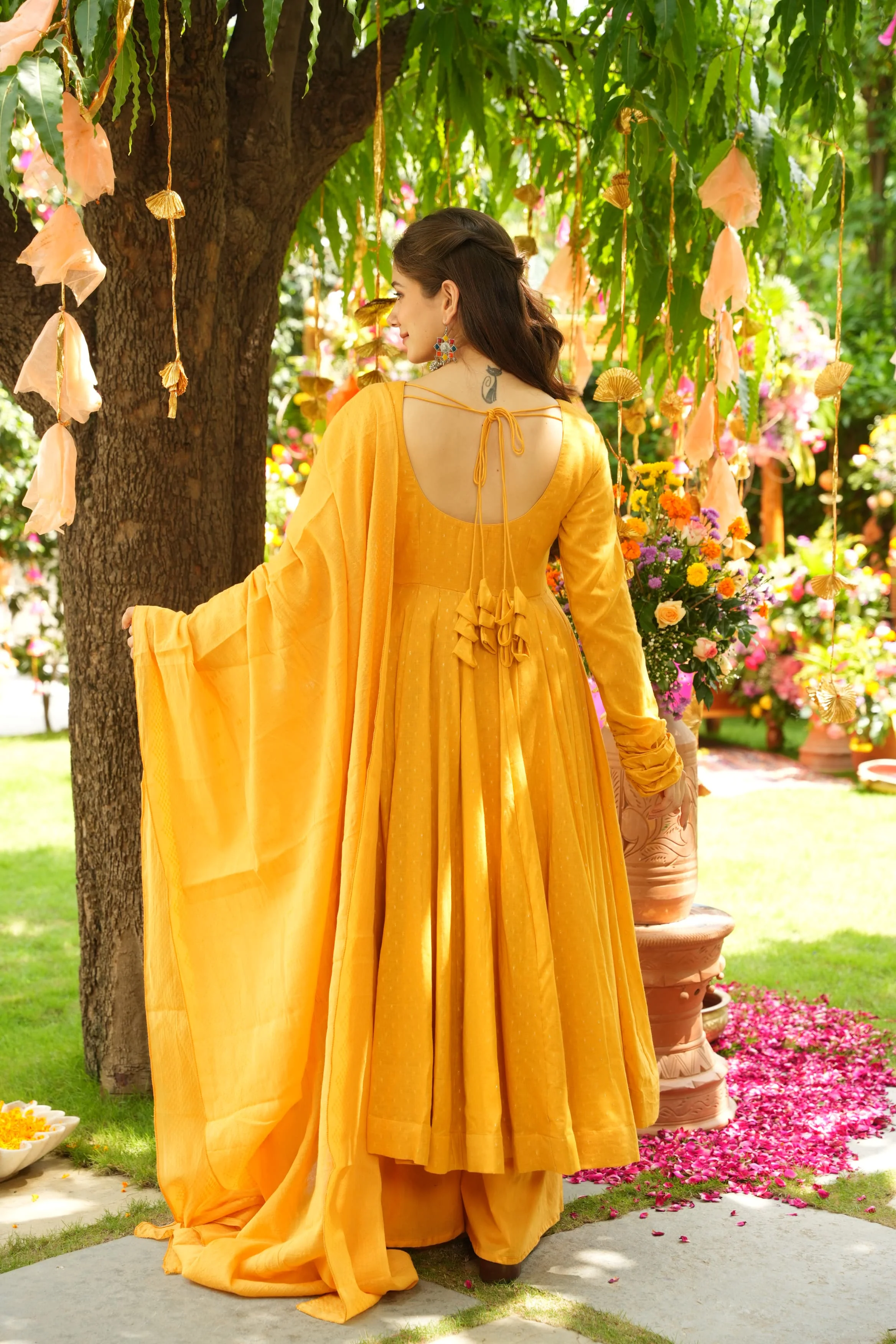 Daffodil Shine Cotton Suit Set - Image 6