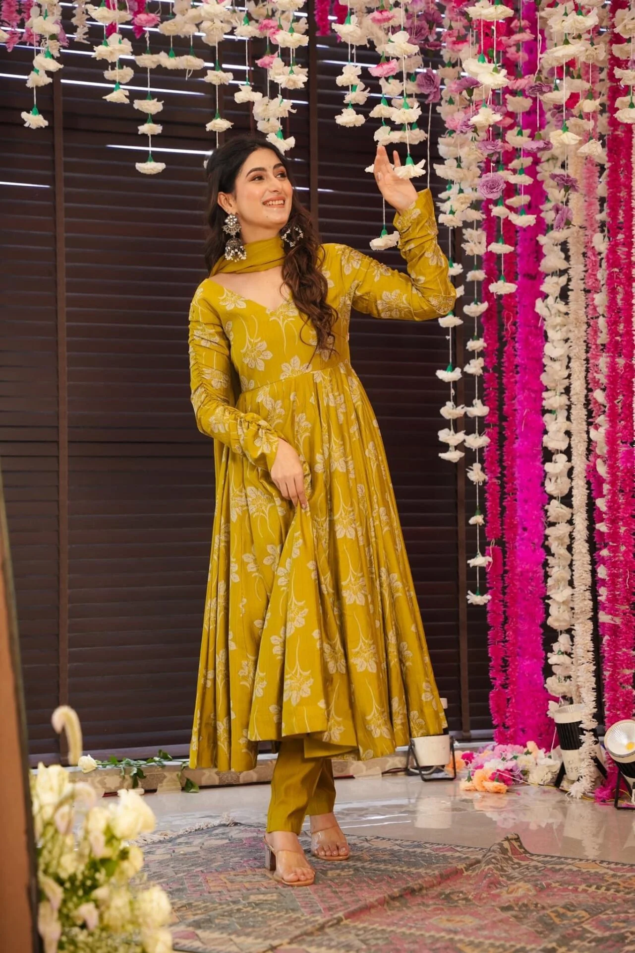 Sangria Muslin floral suit set - Image 4