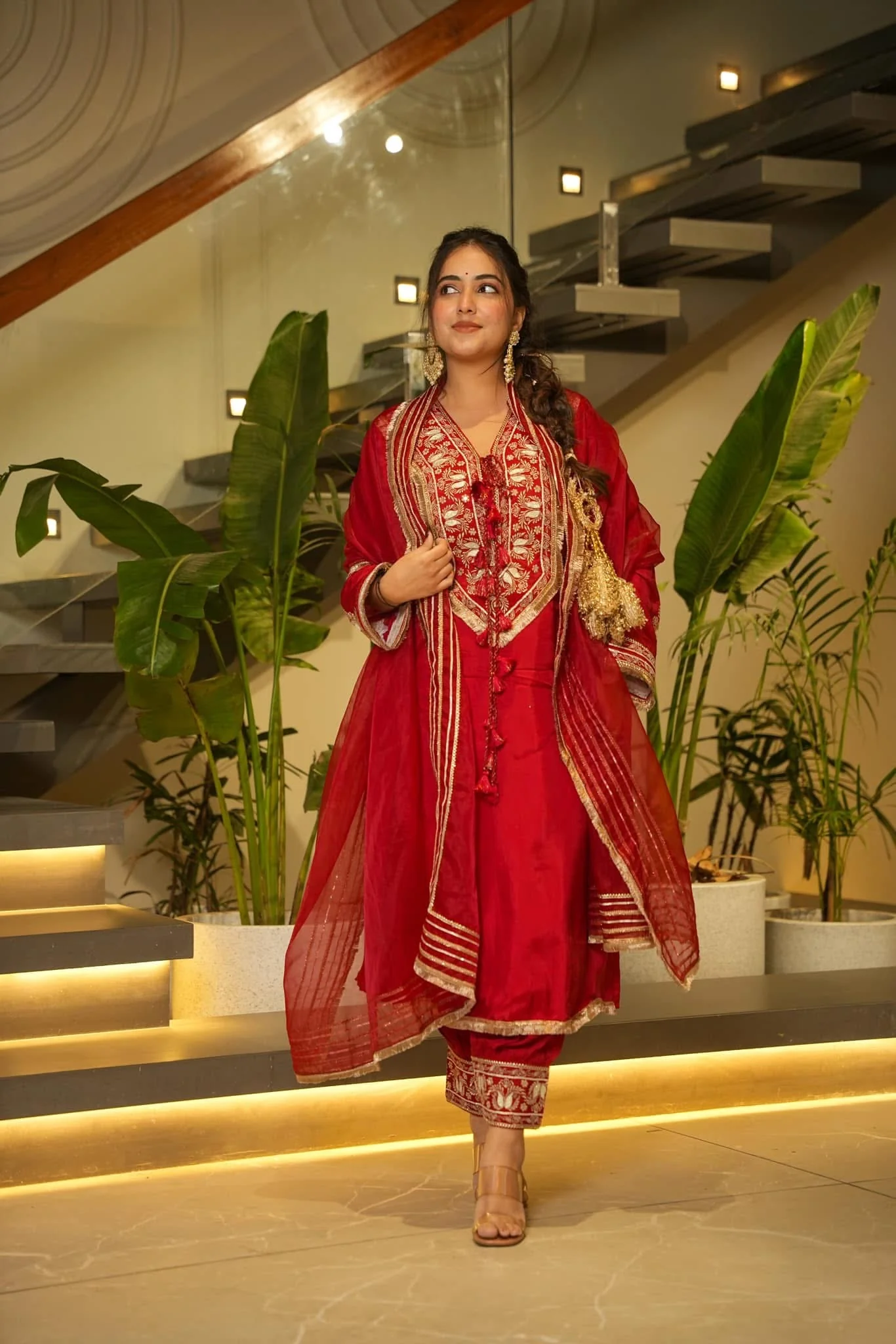 Vasana silk worked kurta set - Image 4