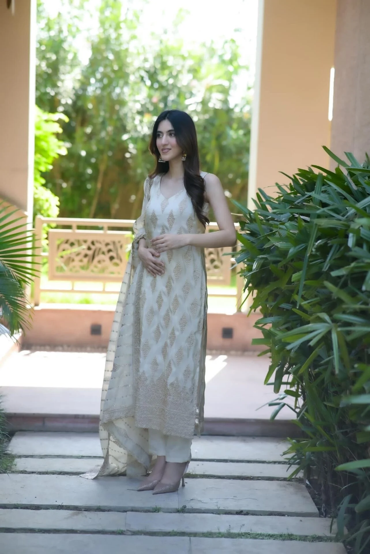 Vedanshi cosmos suit set - Image 2